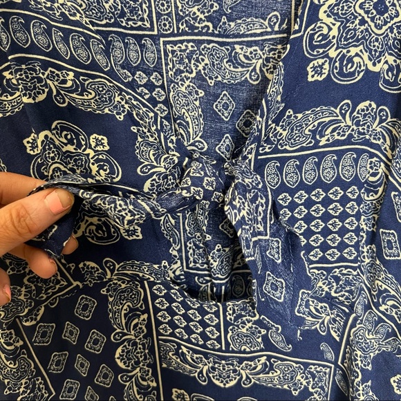 Lulus blue paisley bandana tie front mini dress size small - Picture 6 of 12